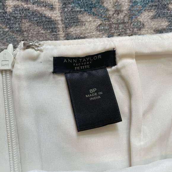 Ann Taylor Factory white skirt with silver polka dots- Size 8P - Picture 2 of 3